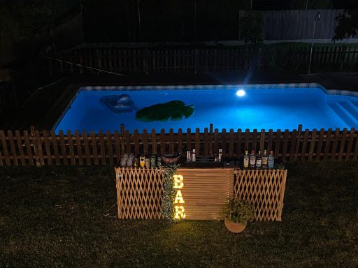Coctelería para eventos fiesta en la piscina